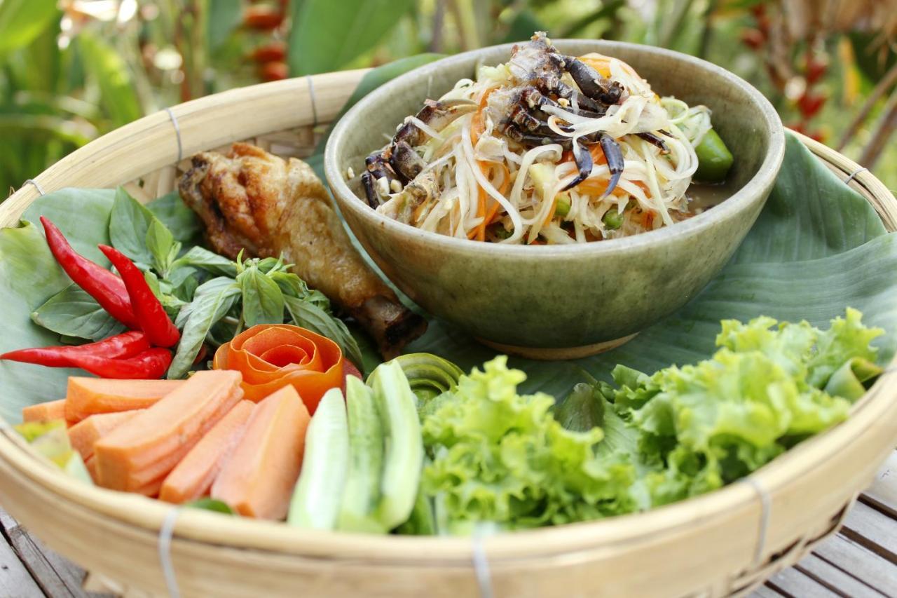 Hanchey Bamboo Resort Kampong Cham Exterior photo