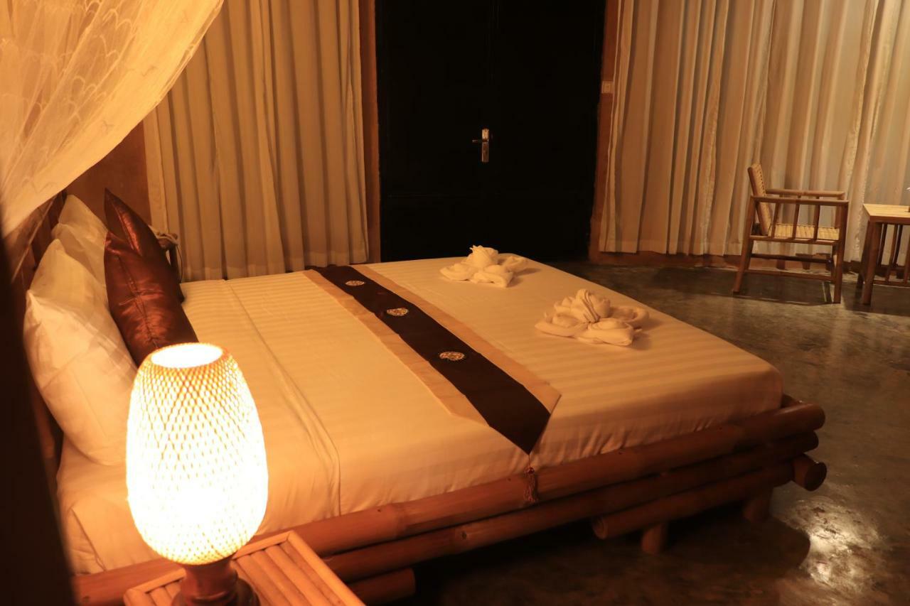 Hanchey Bamboo Resort Kampong Cham Exterior photo
